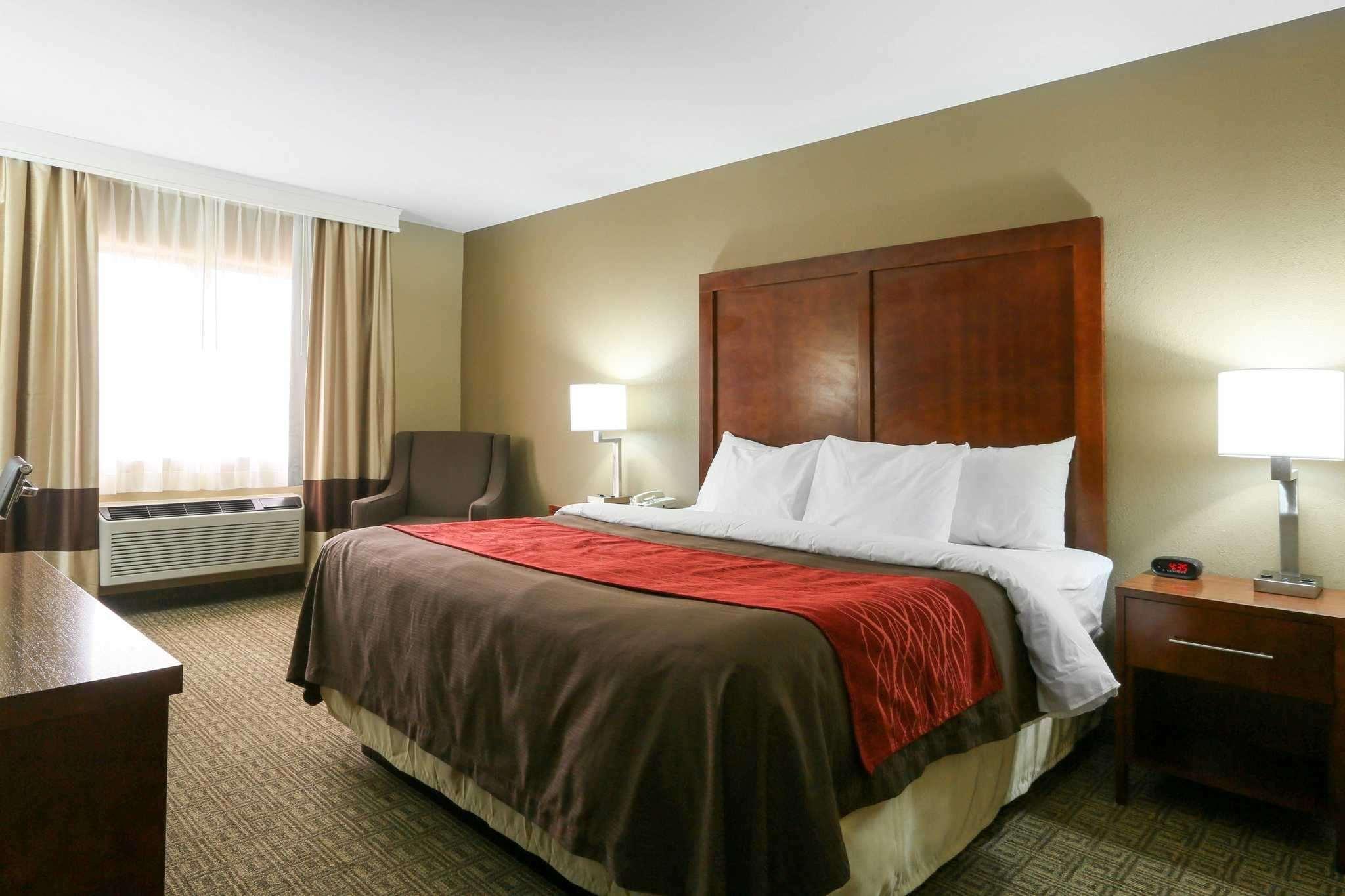 Comfort Inn & Suites Leeds I-20 מראה חיצוני תמונה