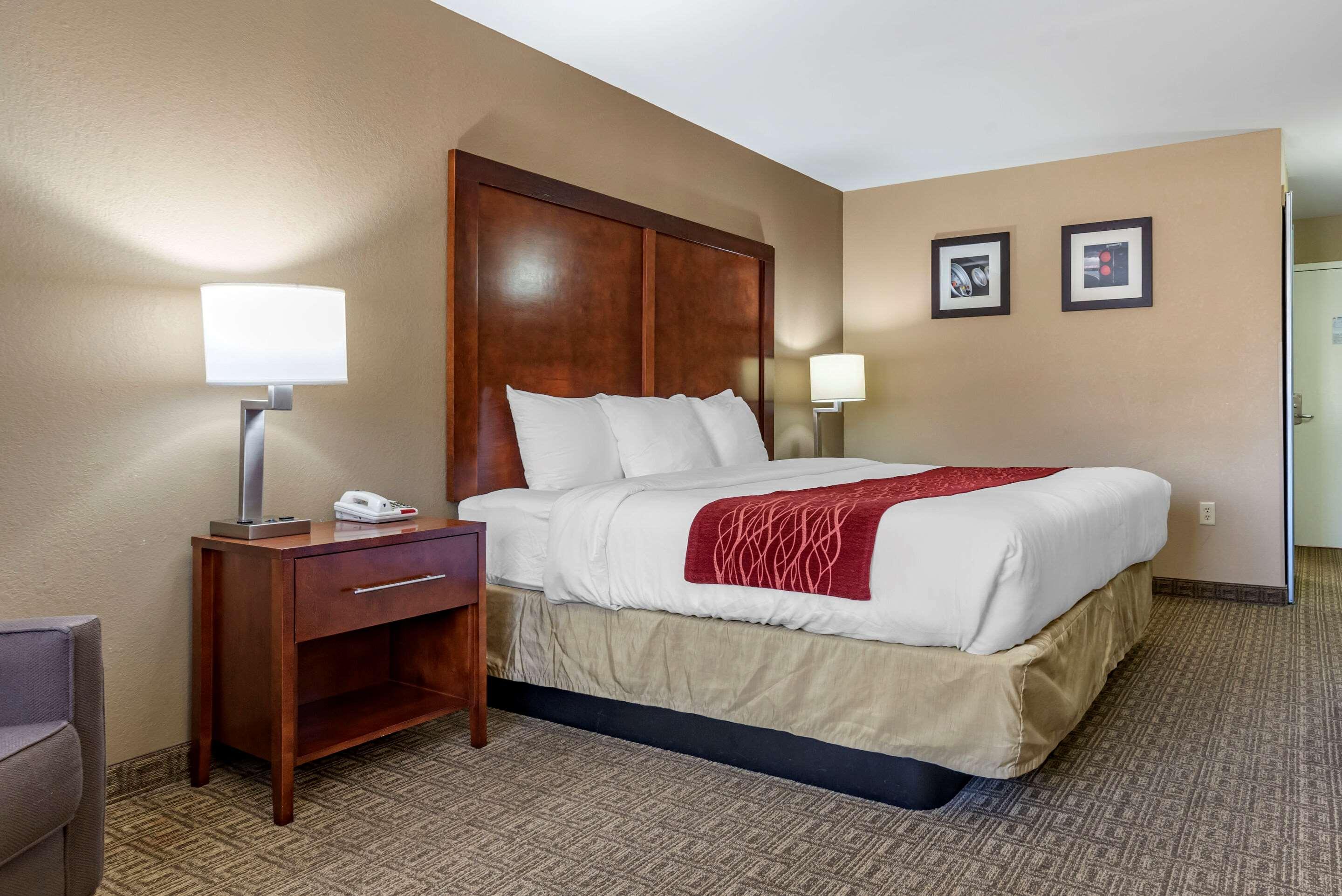 Comfort Inn & Suites Leeds I-20 מראה חיצוני תמונה